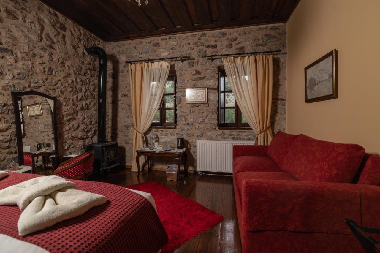 Proselinos Hotel Dimitsana Exterior foto