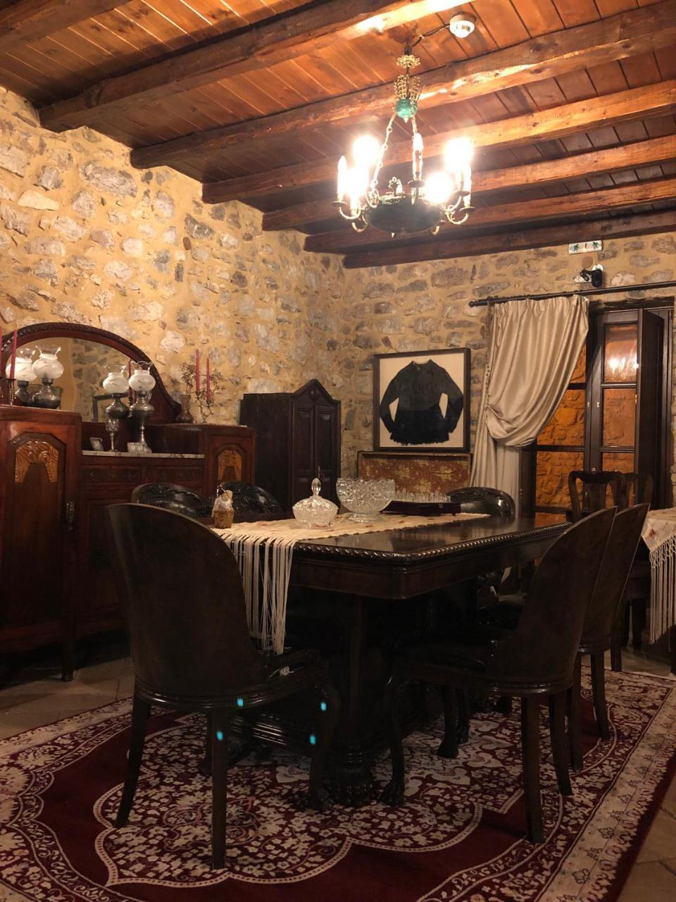 Proselinos Hotel Dimitsana Exterior foto